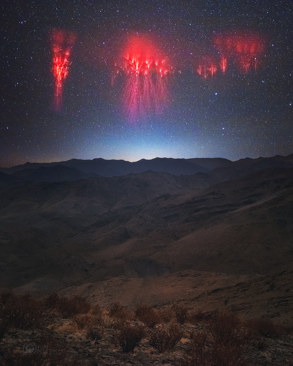 待译-APOD20210330-sprites_beletsky_960.jpg