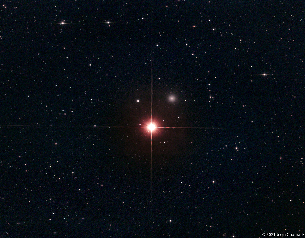 待译-APOD20211028-Mirach_NGC404ChumackHRweb1024c.jpg