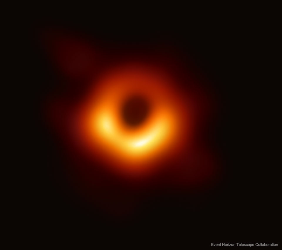 待译-APOD20220501-M87bh_EHT_960.jpg