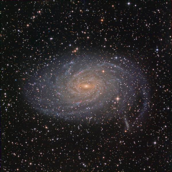 待译-APOD20220623-NGC6744_chakrabarti1024R.jpg