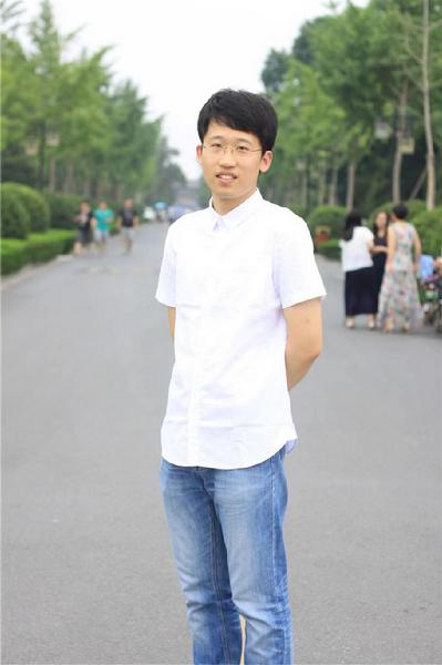 郑硕.jpg