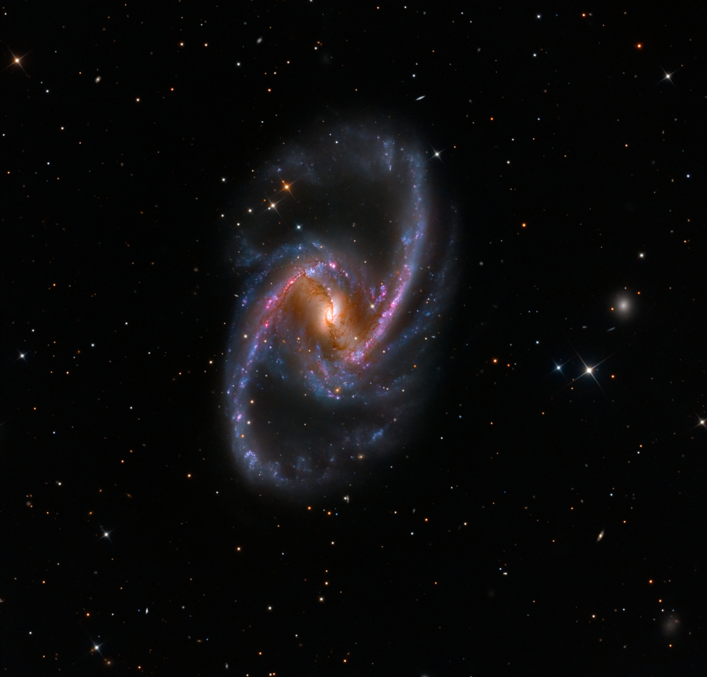 待译-APOD20221222-NGC1365-CDK24-CDK17_1024.jpg