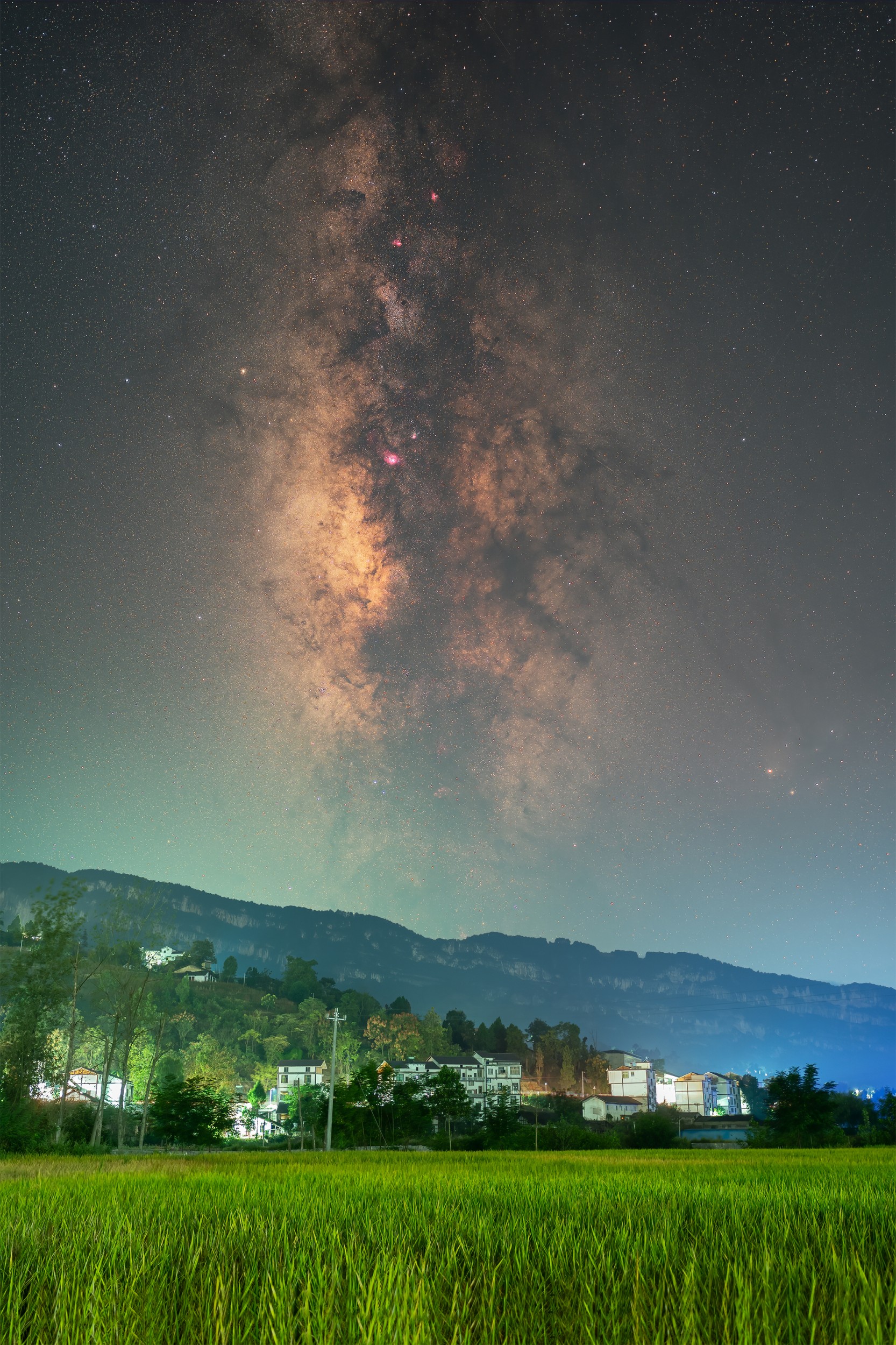 李立威-稻田星空（长边2500像素）.jpg