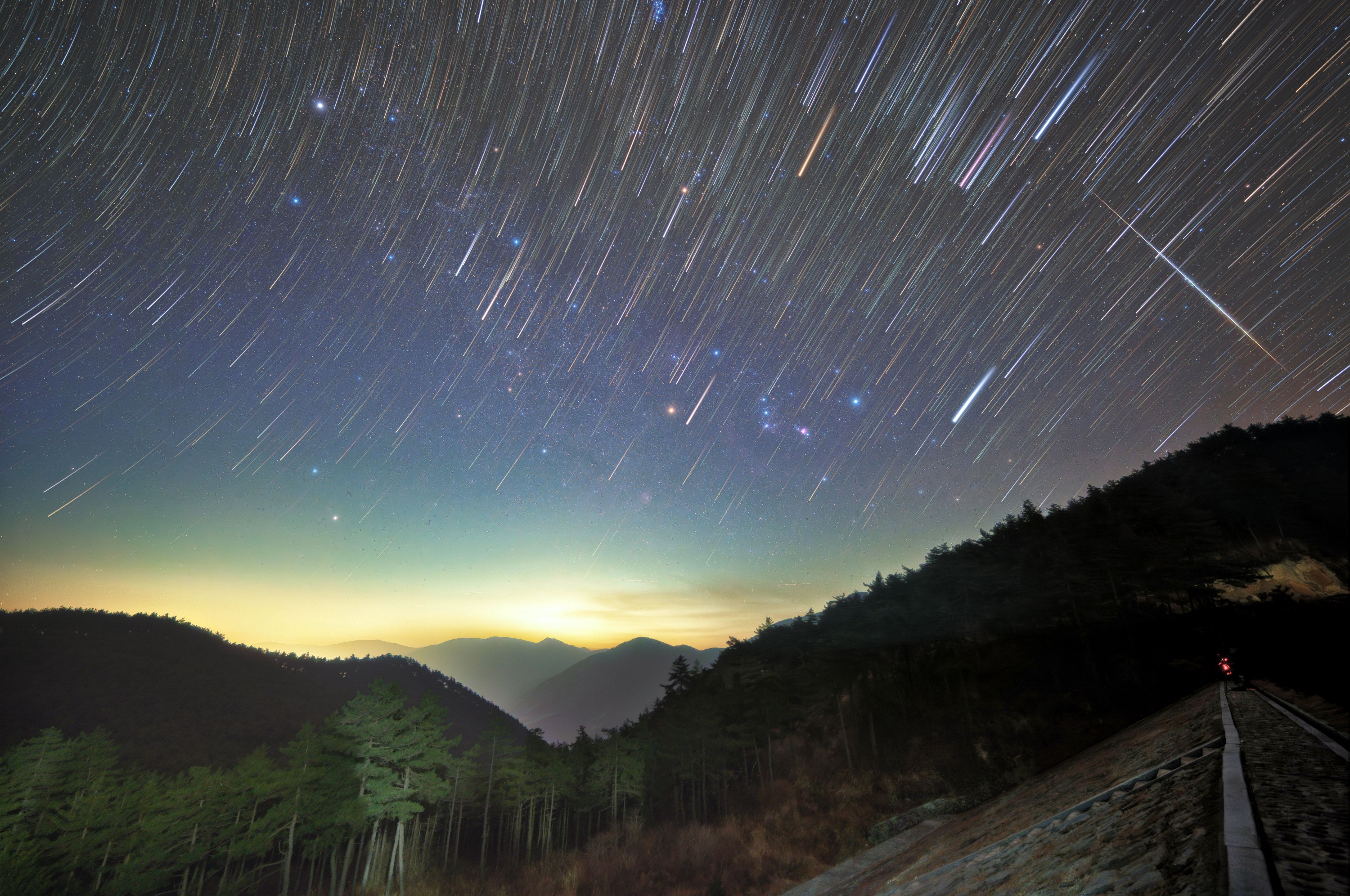 钱凯-繁星坠人间（长边3000像素）.jpg